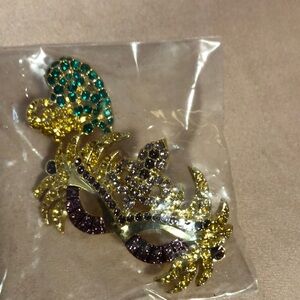 Crystal Mardi Gras Mask Brooch